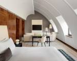 Room image #7 at COMO The Halkin, London